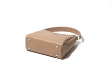 画像をギャラリービューアに読み込む, ONE HANDLE BAG